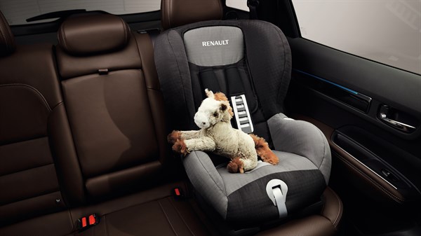 Renault Koleos isofix anchor points to secure child seats