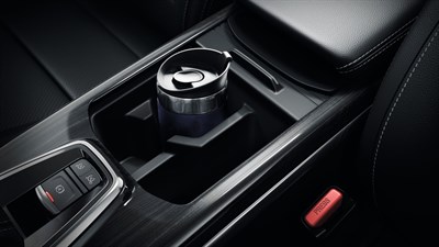 Renault Koleos sliding armrest & cooled cup holder