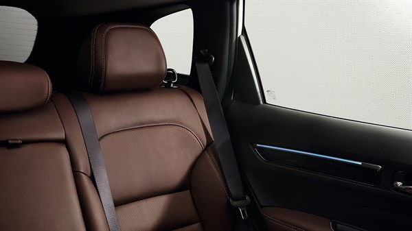 Renault Koleos back seat design