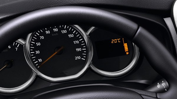 Renault Logan - Trip computer

